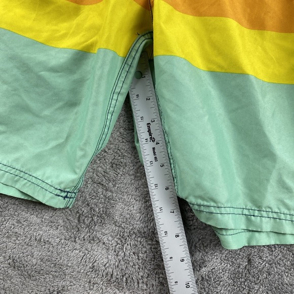 Kanu Swim Trunks Men's Size Medium‎ Multi color Green Yellow Orange Red Blue - Picture 14 of 15